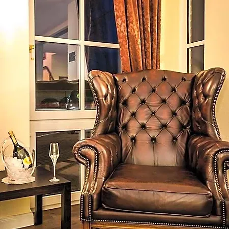 Hotel Der Romantik-hof Greetsiel Pewsum
