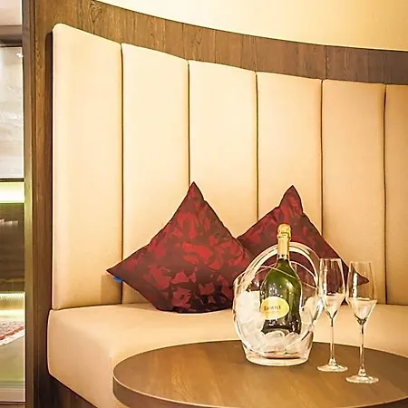 Der Romantik-hof Greetsiel 4*